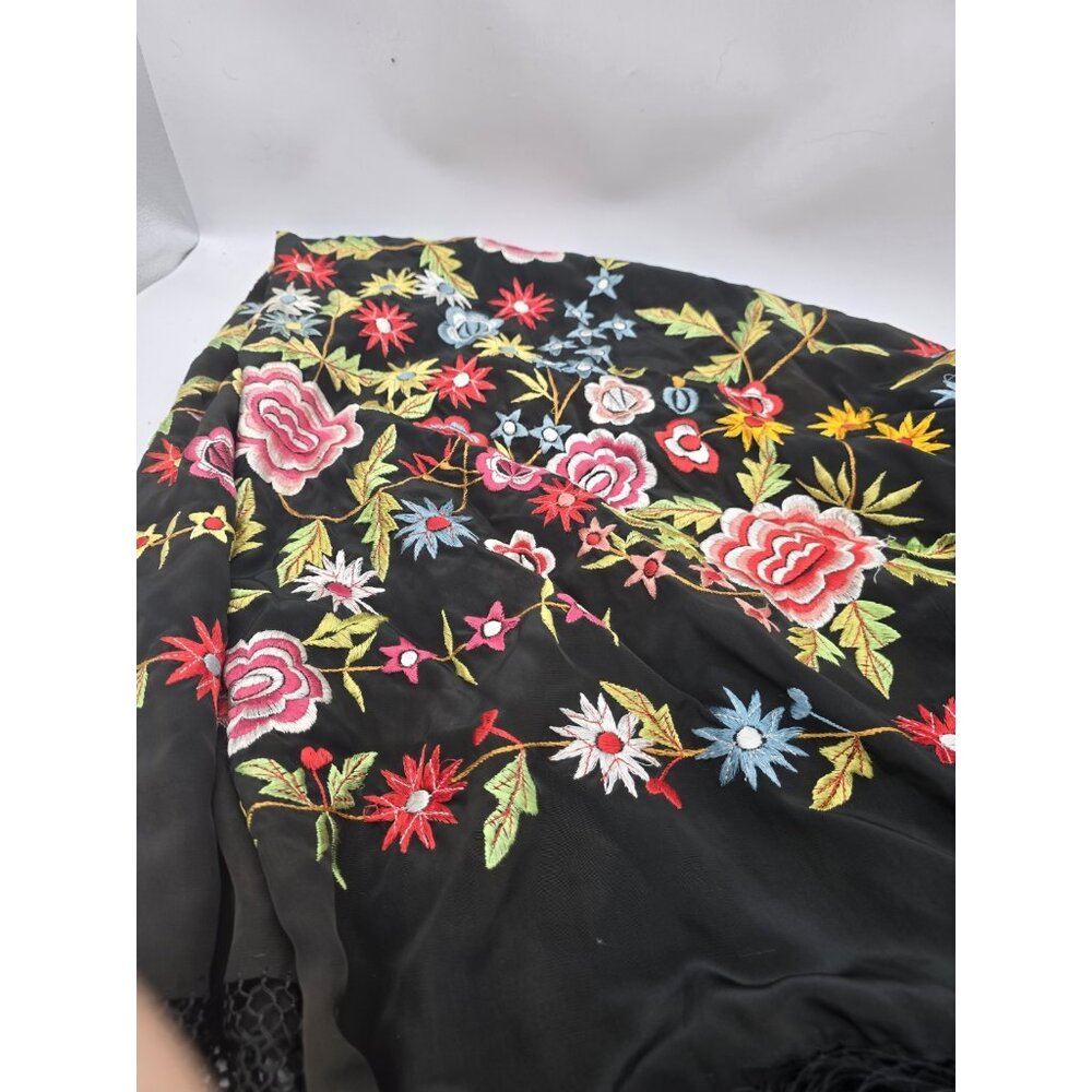 Vintage Embroidered Piano Shawl Black Floral Fringe 47x47 Spanish Style Wrap - Picture 3 of 6